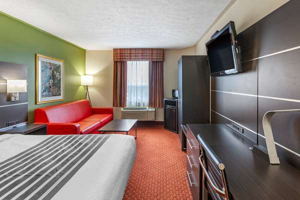  - SureStay Plus Hotel by Best Western Kincardine