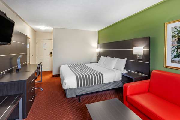  - SureStay Plus Hotel by Best Western Kincardine