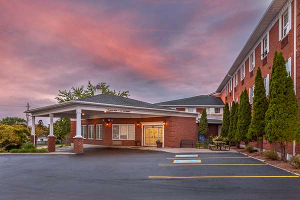 Exterior view - SureStay Plus Hotel by Best Western Kincardine