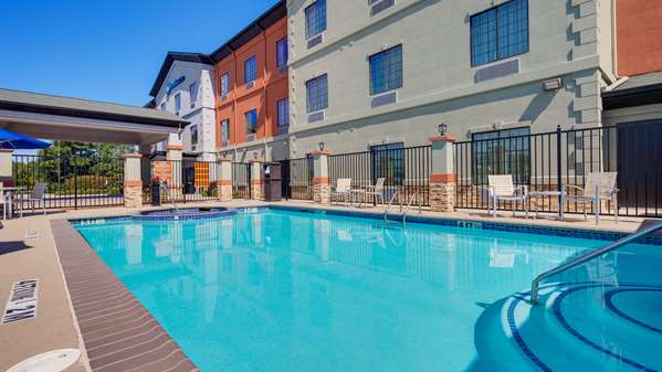 Pool - Best Western Carthage Inn & Suites