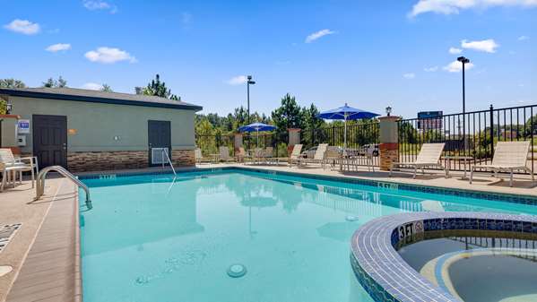 Pool - Best Western Carthage Inn & Suites