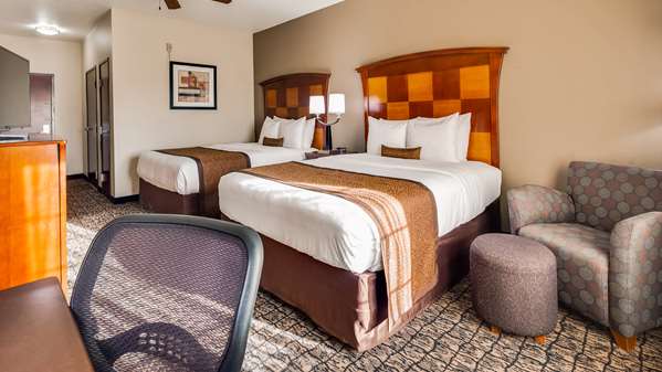  - Best Western Carthage Inn & Suites