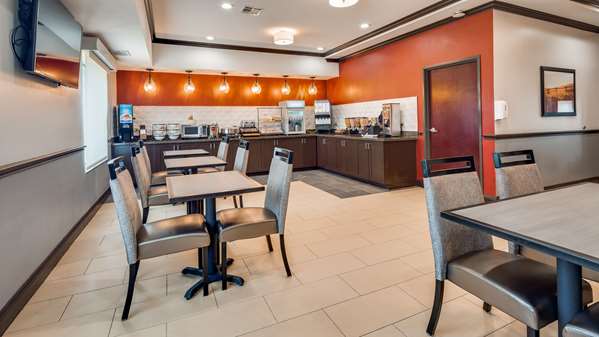Restaurant - Best Western Carthage Inn & Suites