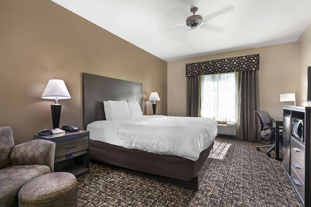 Best Western Carthage Inn & Suites-guestroom-Guest Room,On-Site.jpg