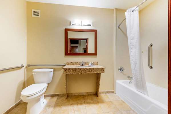  - Comfort Inn & Suites Michigan City - I-94, Exit 34