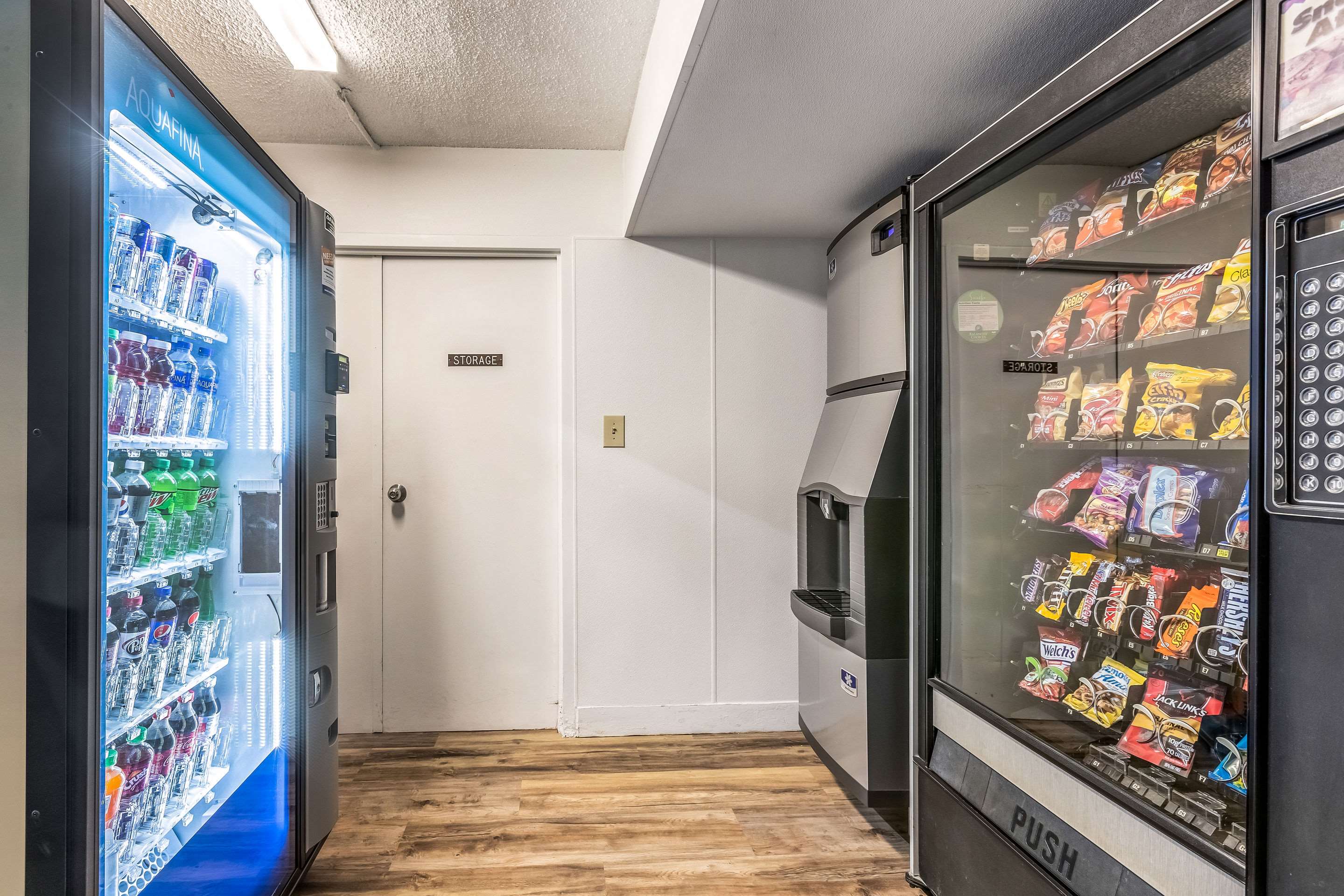 Hotel vending area