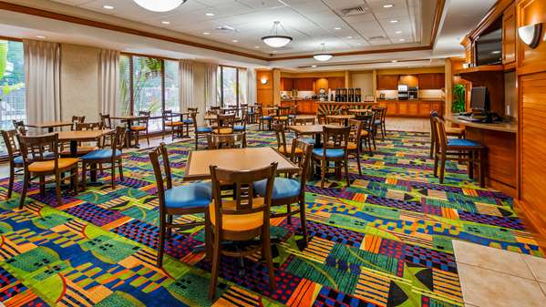 Restaurant - Best Western Plus Kendall Hotel & Suites - FL Turnpike, Exit 20