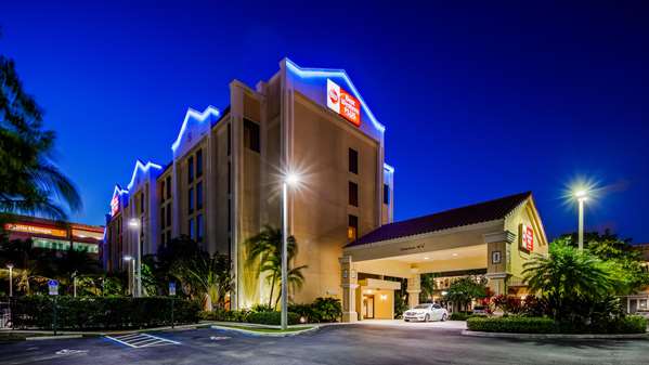 Exterior view - Best Western Plus Kendall Hotel & Suites - FL Turnpike, Exit 20