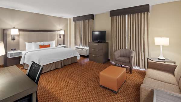  - Best Western Plus Kendall Hotel & Suites - FL Turnpike, Exit 20