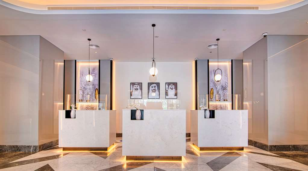 Radisson Blu Hotel & Resort, Corniche