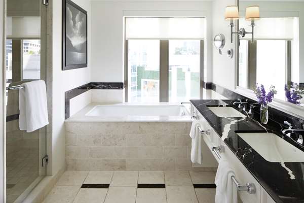  - Waldorf Astoria Hotel Buckhead Atlanta