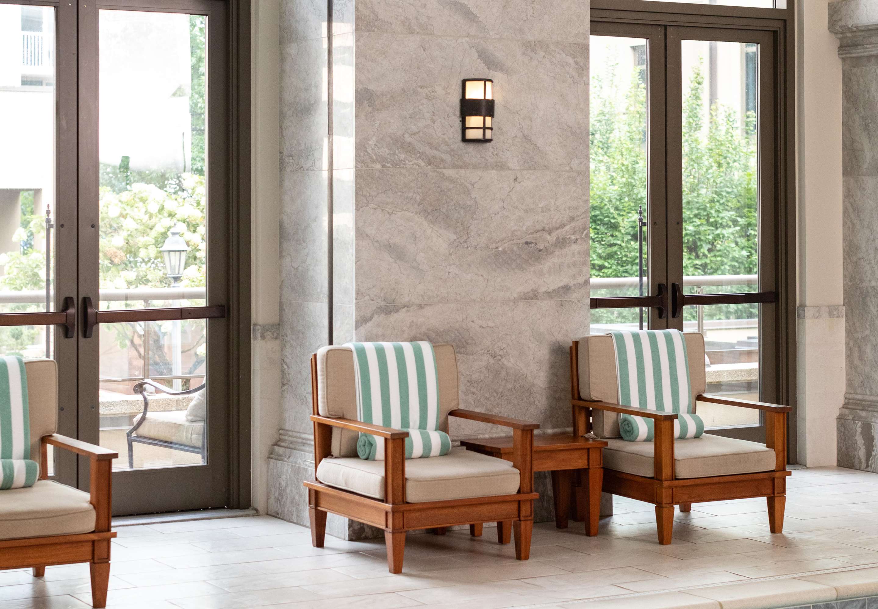 Pool | Waldorf Astoria Atlanta Buckhead
