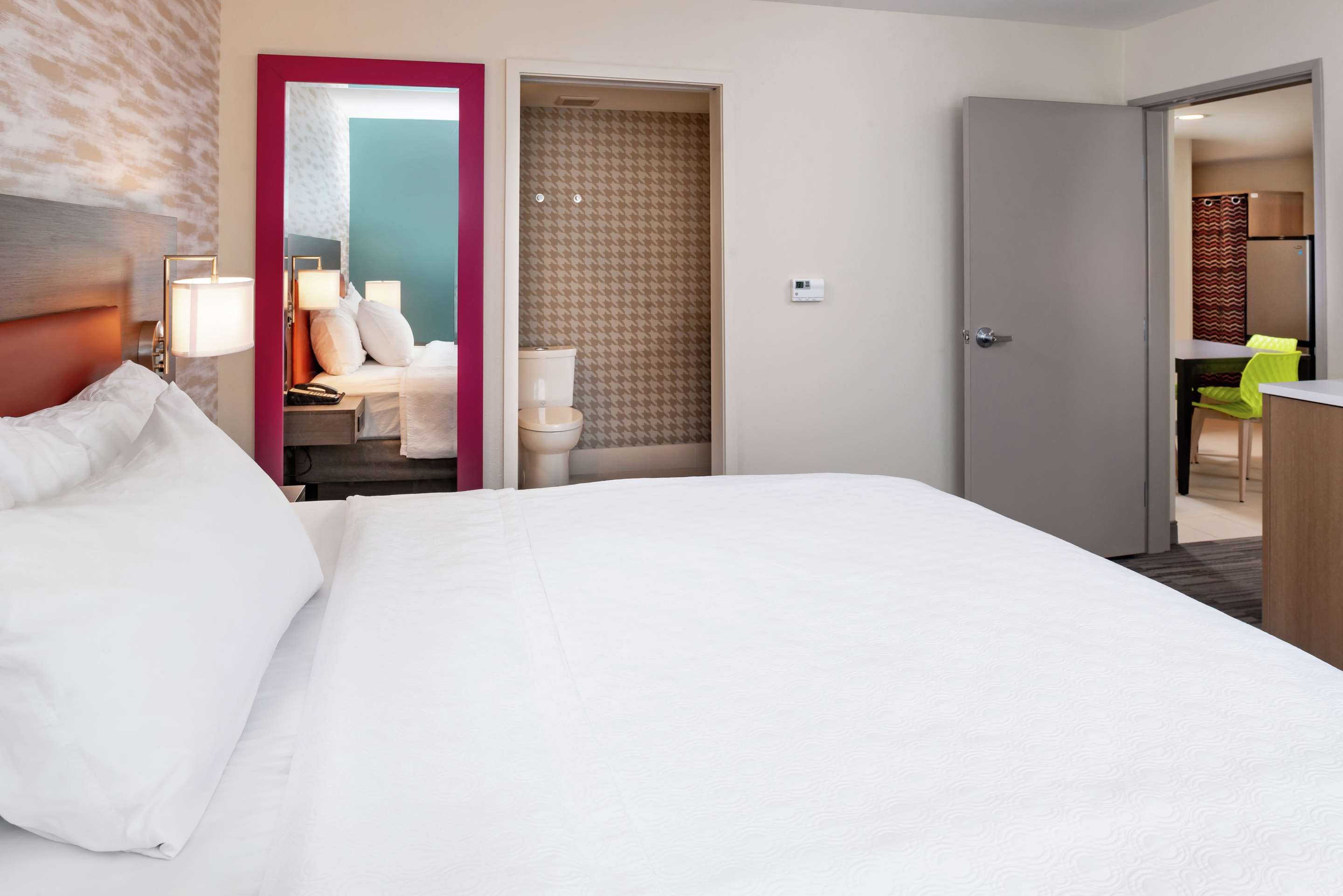 Guest room amenity