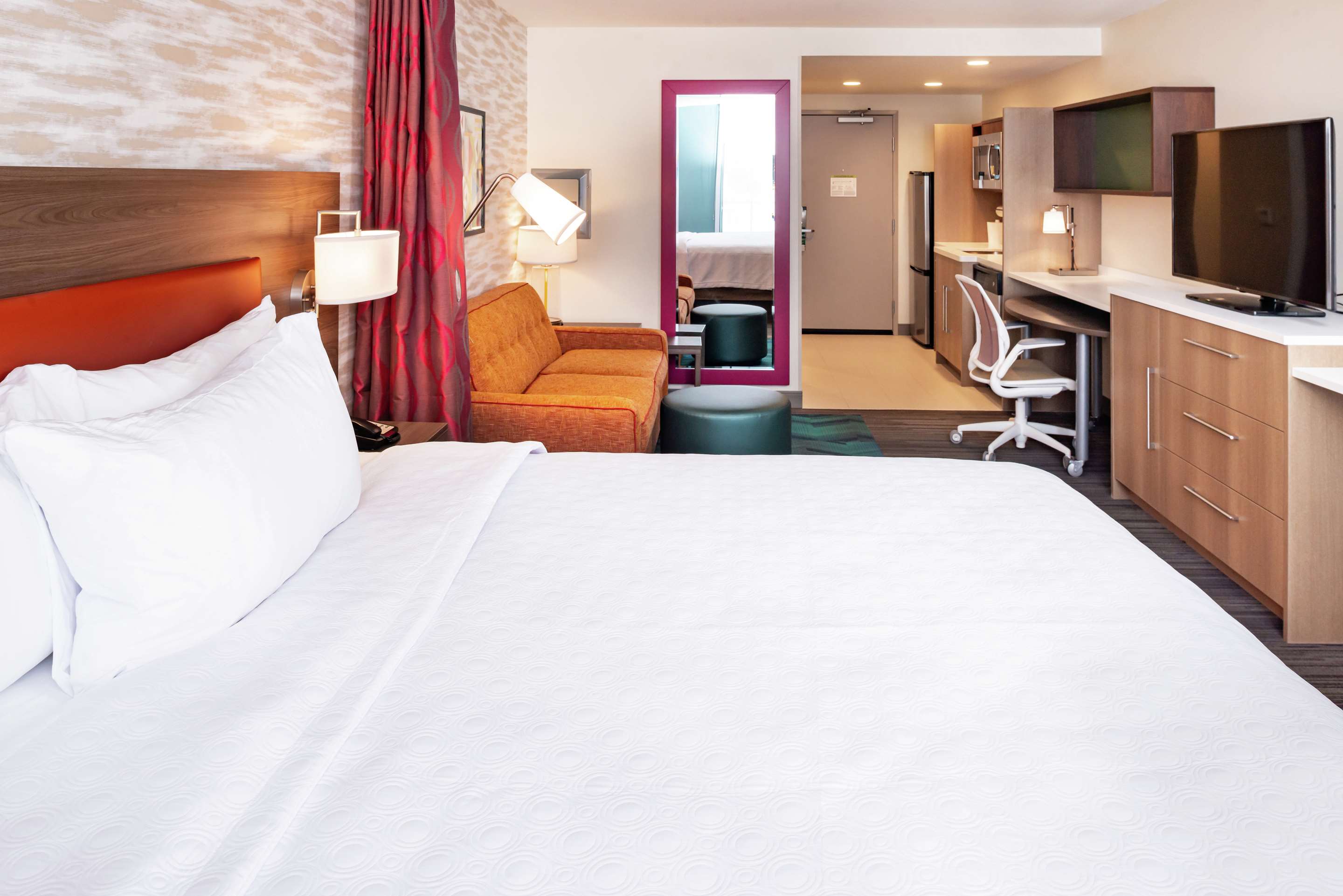 Guest room