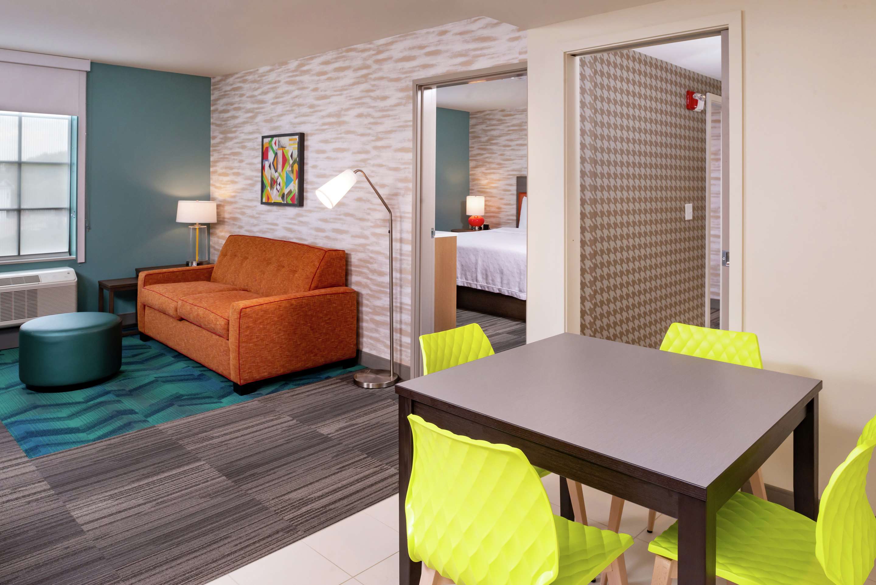 Guest room