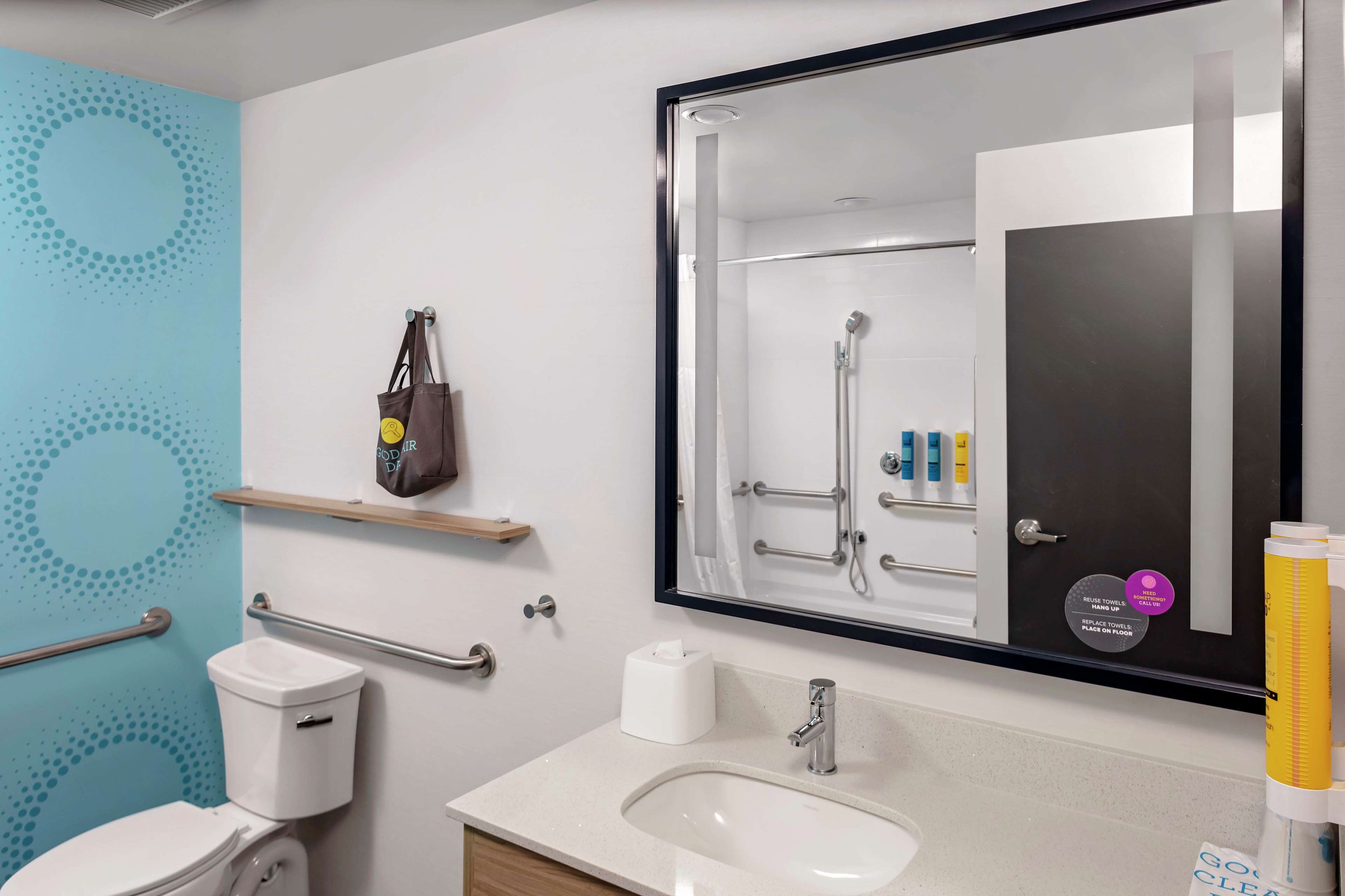 TRU By Hilton Crossett Room Type - 2 QN ACC RM W BATHTUB