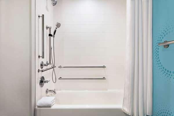  - Tru by Hilton Woodruff Road Greenville - I-85, Exit 51