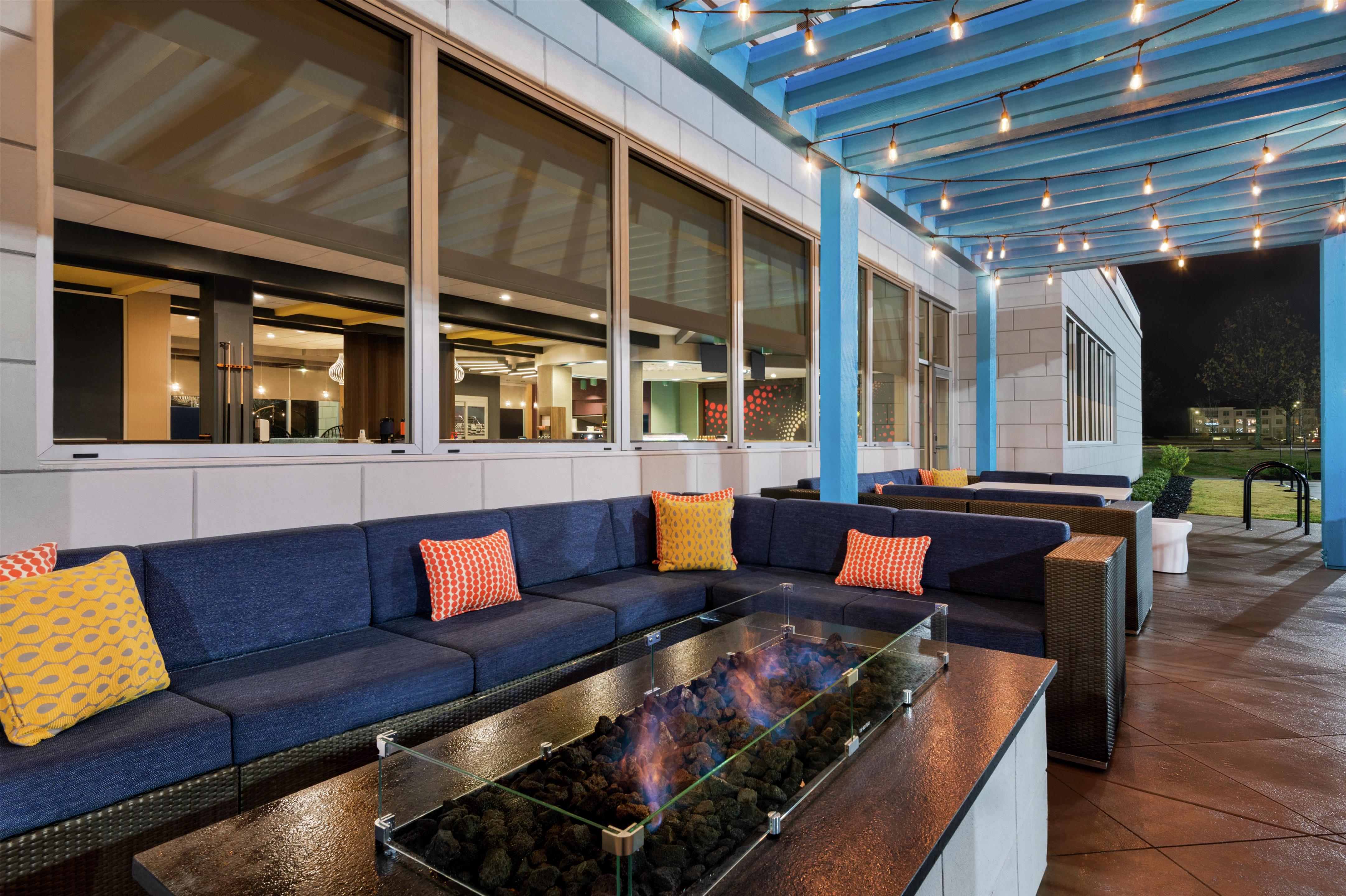 Exterior | Tru by Hilton Greenville Woodruff Road