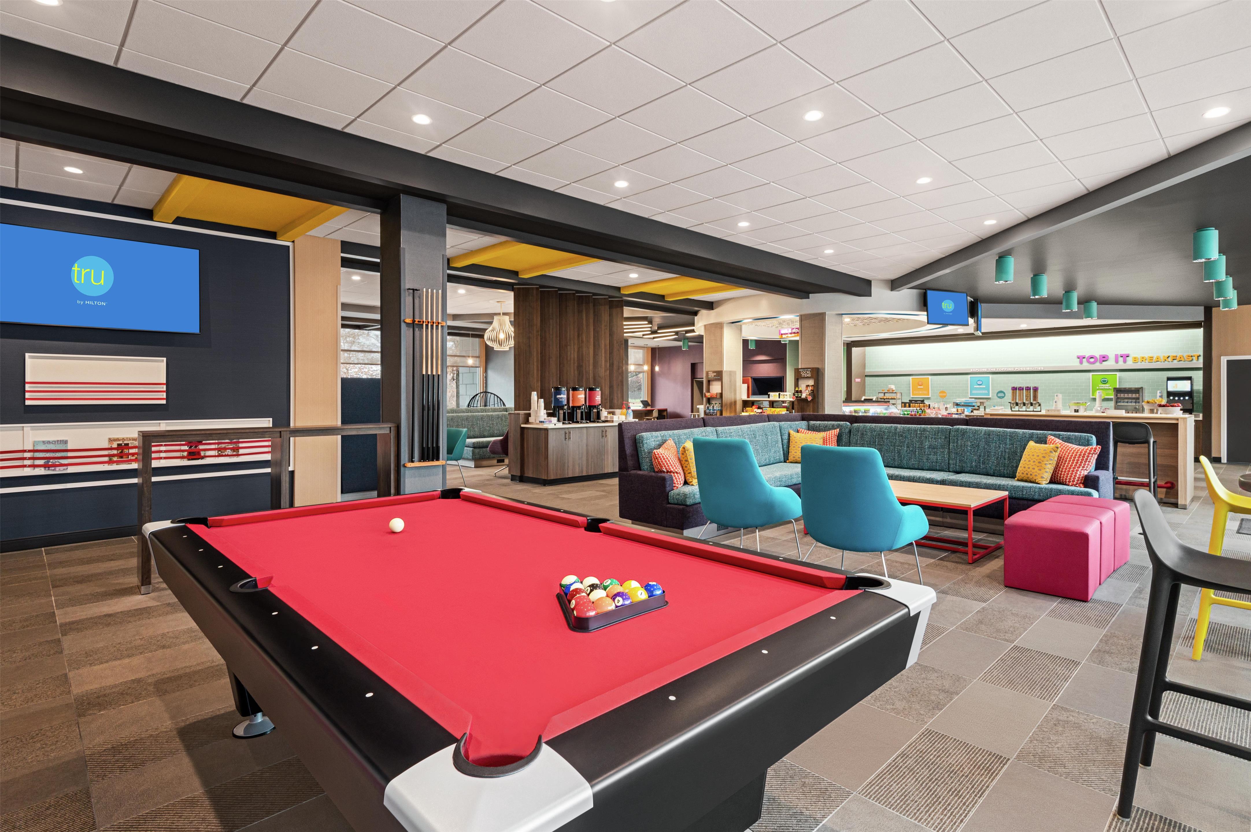 Lobby | Tru by Hilton Greenville Woodruff Road