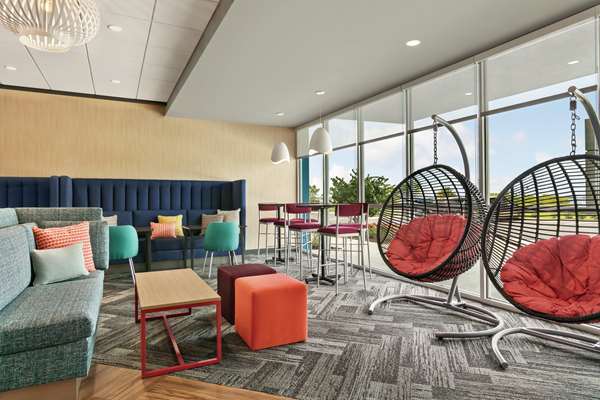  - Tru by Hilton Hotel Sebring