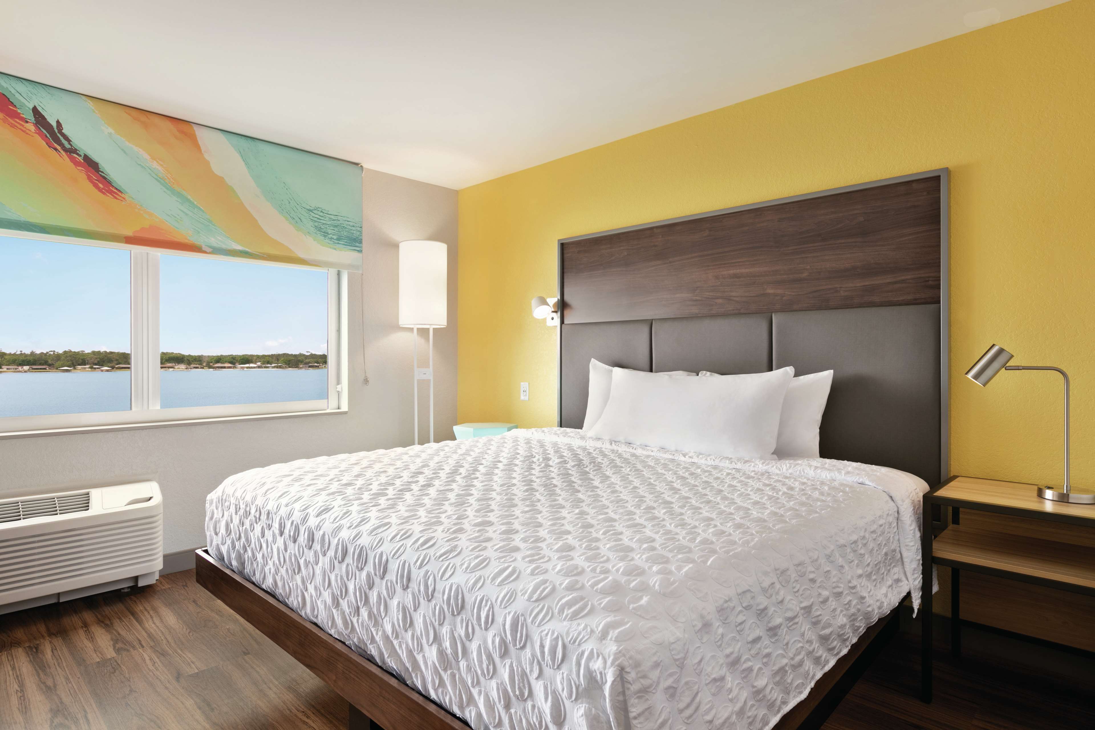 TRU BY Hilton Sebring Room Type - 1 KING HEARING ACCESSIBLE