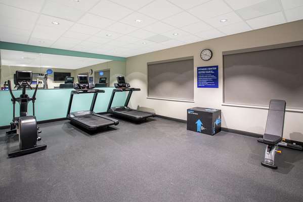Fitness/ Exercise Room - Tru by Hilton Hotel Midvale