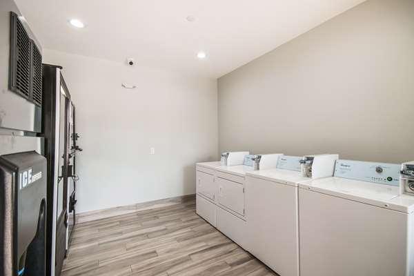  - Americas Best Value Inn Northeast Houston