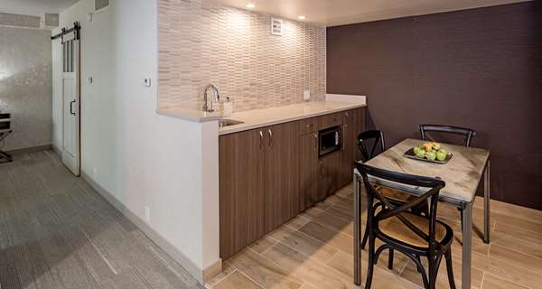 Suite - Rushmore Hotel & Suites Rapid City