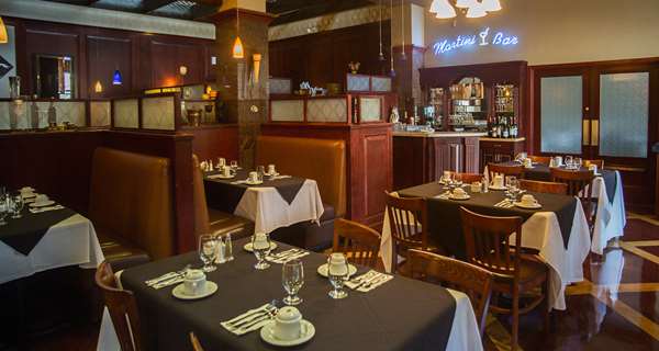 Restaurant - Rushmore Hotel & Suites Rapid City