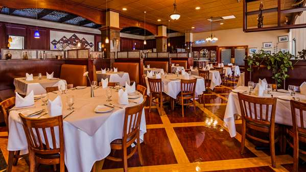 Restaurant - Rushmore Hotel & Suites Rapid City