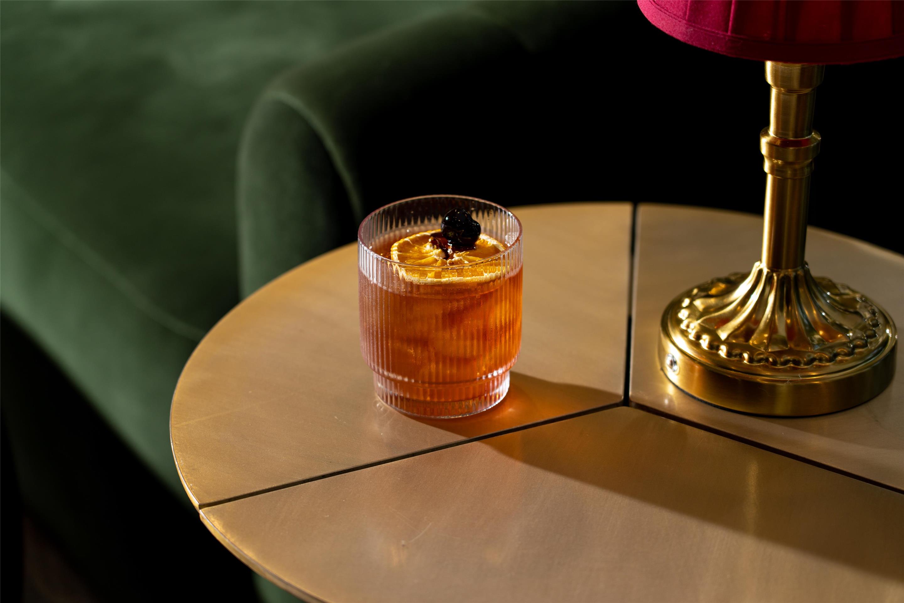 BarLounge | DoubleTree by Hilton Fairfield Hotel & Suites