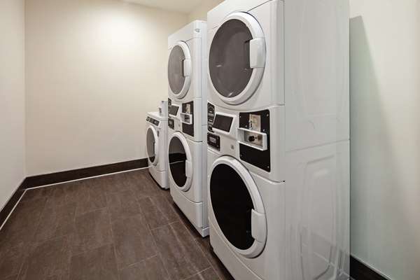  - Home2 Suites by Hilton Airport Alameda