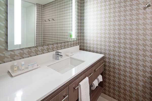  - Home2 Suites by Hilton Airport Alameda