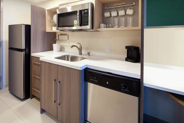  - Home2 Suites by Hilton Airport Alameda