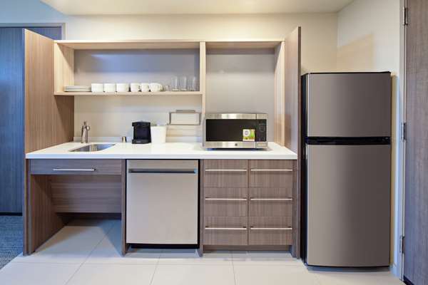  - Home2 Suites by Hilton Airport Alameda