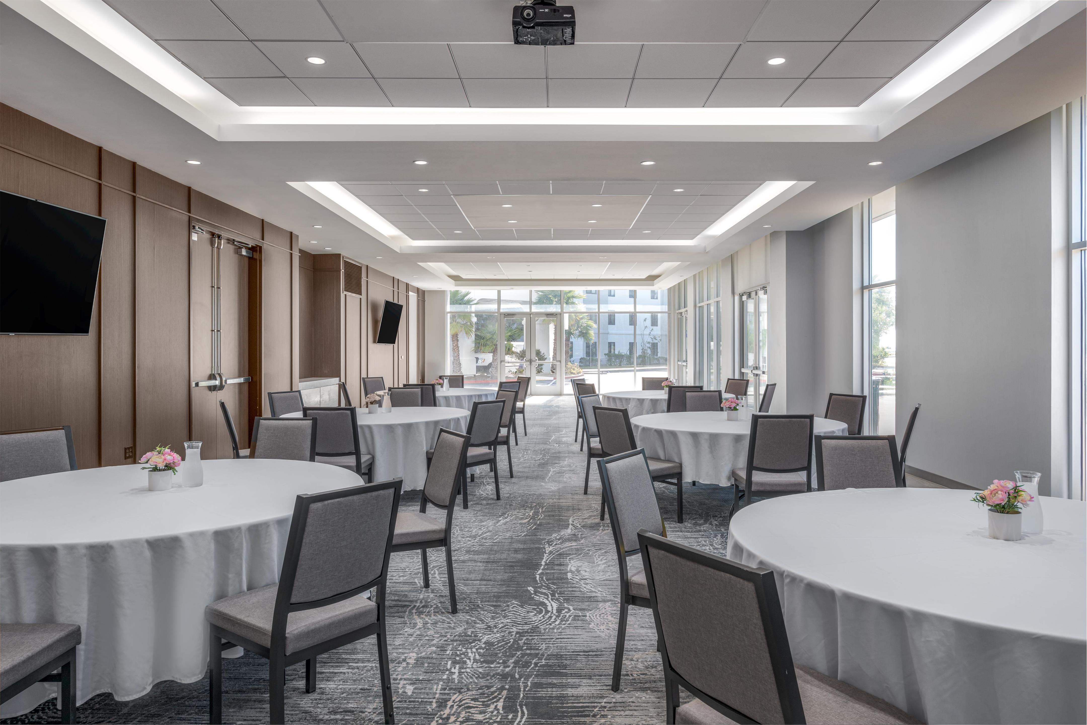 Meeting Room | Home2 Suites by Hilton Alameda Oakland Airport