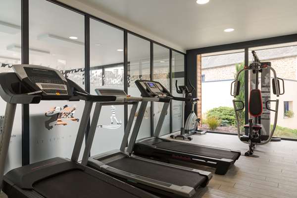 On-Site,Property Amenity,Recreation,Fitness Center
