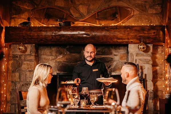 Restaurant - Auberge Du Lac Taureau Saint Michel des Saintes