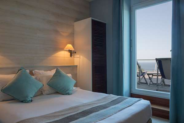 Guest Room,On-Site