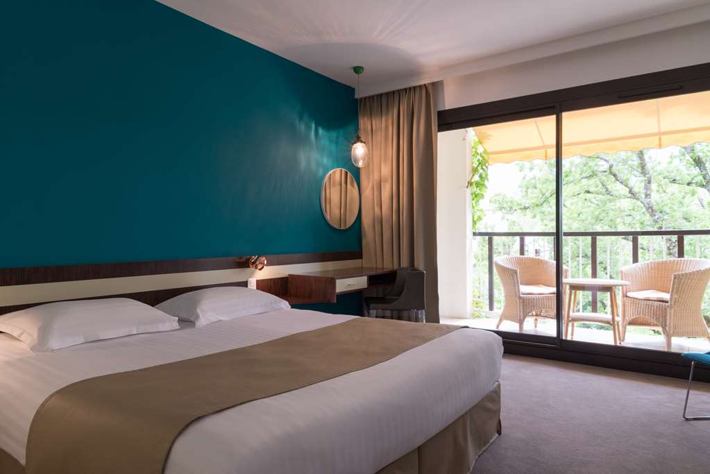 OG VILLA BORGHESE-guestroom-Guest Room,On-Site.jpg