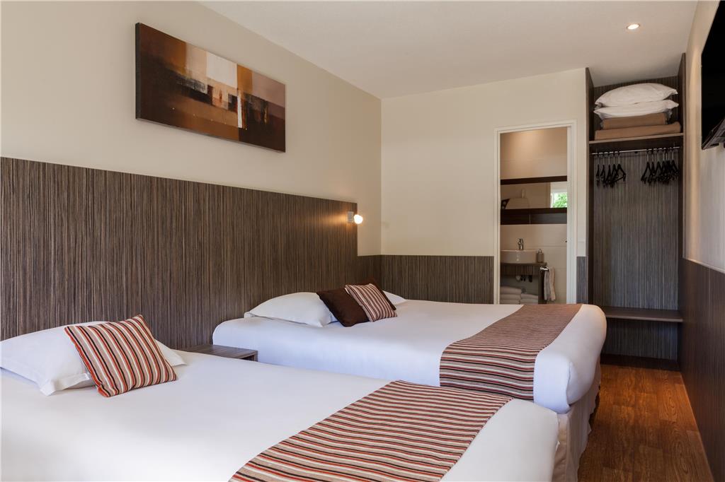 OG CITY HOTEL LE LODGE BAYONNE-guestroom-Guest Room,On-Site.jpg