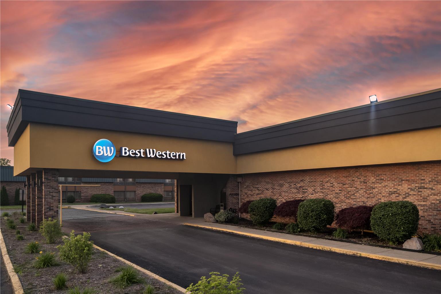 Best Western Woodhaven Inn