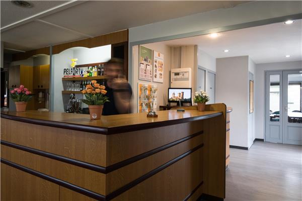 On-Site,Lobby,Reception