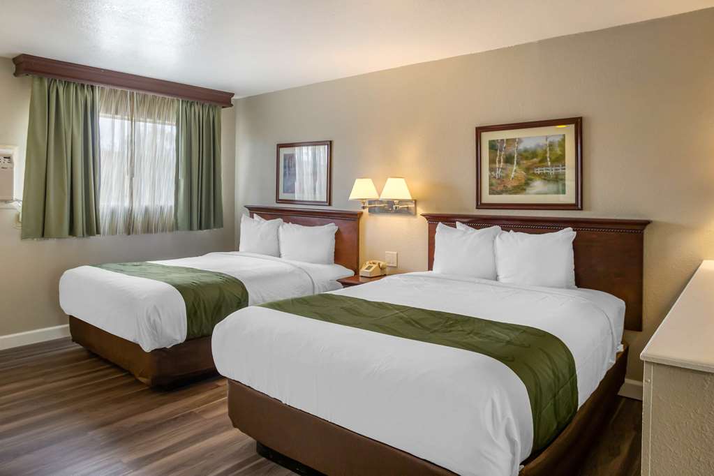 QUALITY INN AND SUITES EL CAJON SAN-guestroom-Guest Room,Suite,On-Site.jpg
