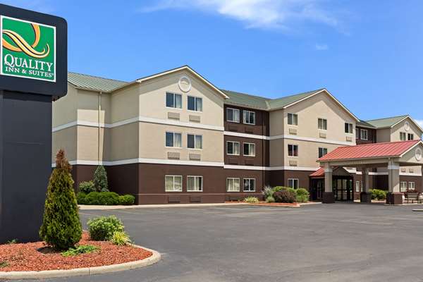 Exterior view - Quality Inn & Suites Ferdinand - I-64, Exit 63