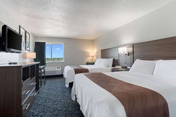  - Quality Inn & Suites Ferdinand - I-64, Exit 63