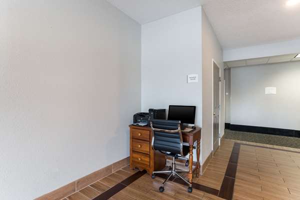 Conference Area - Quality Inn & Suites Ferdinand - I-64, Exit 63