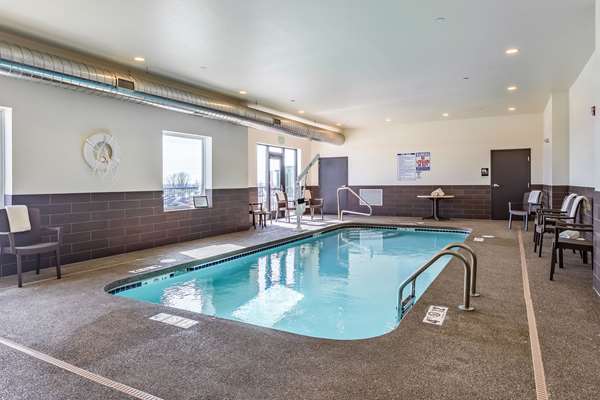 Pool - Sleep Inn & Suites Millersburg