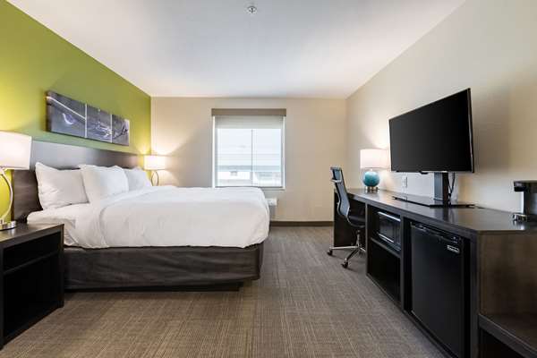 Suite - Sleep Inn & Suites Millersburg