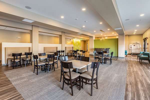 Amenities - Sleep Inn & Suites Millersburg